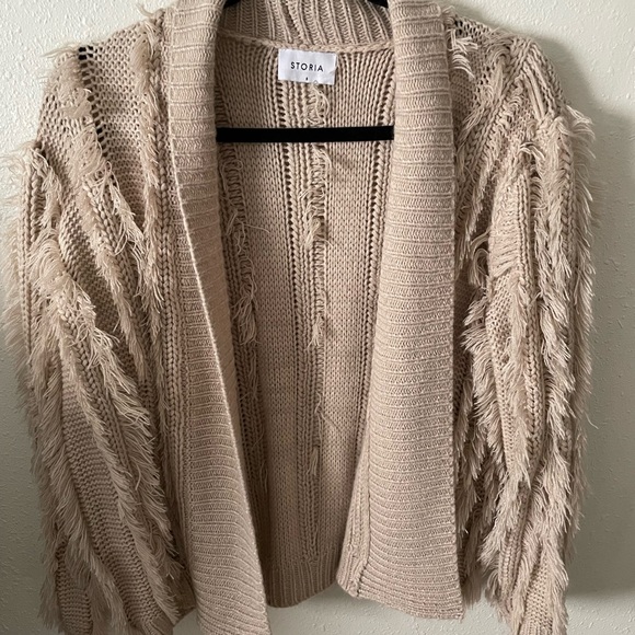 Cardigan - Picture 1 of 3